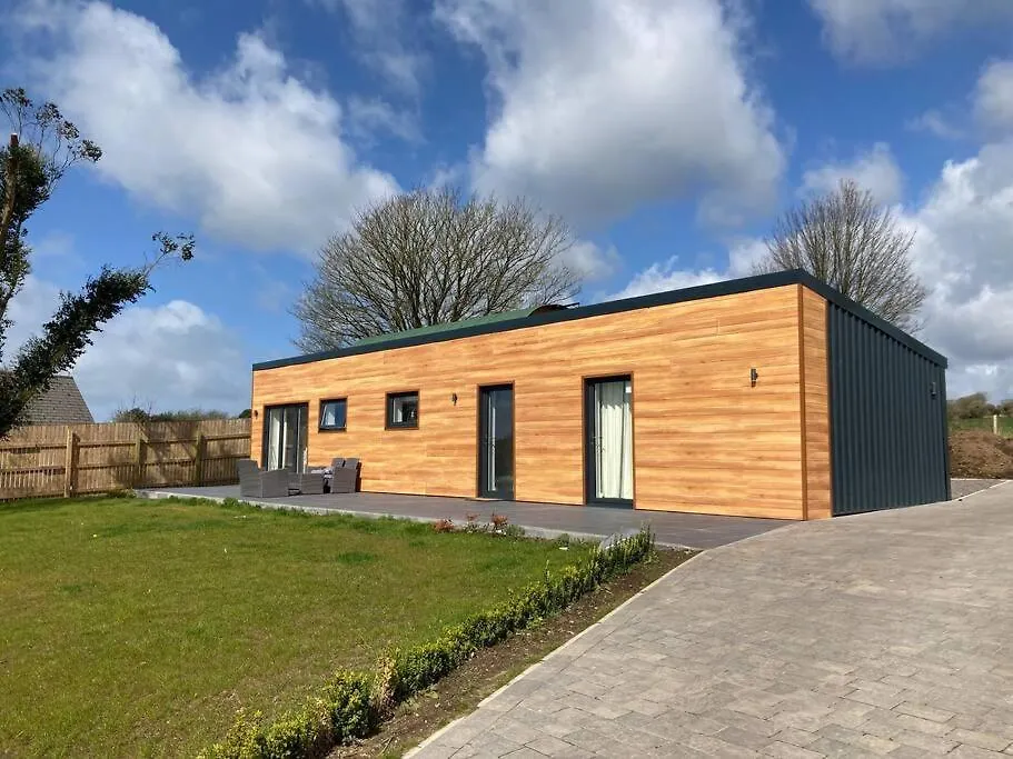 2 Bedroom 4 Person Purpose Built Single Story Barn Bonvilston United Kingdom